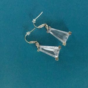 EUC Kendra Scott drop earrings
